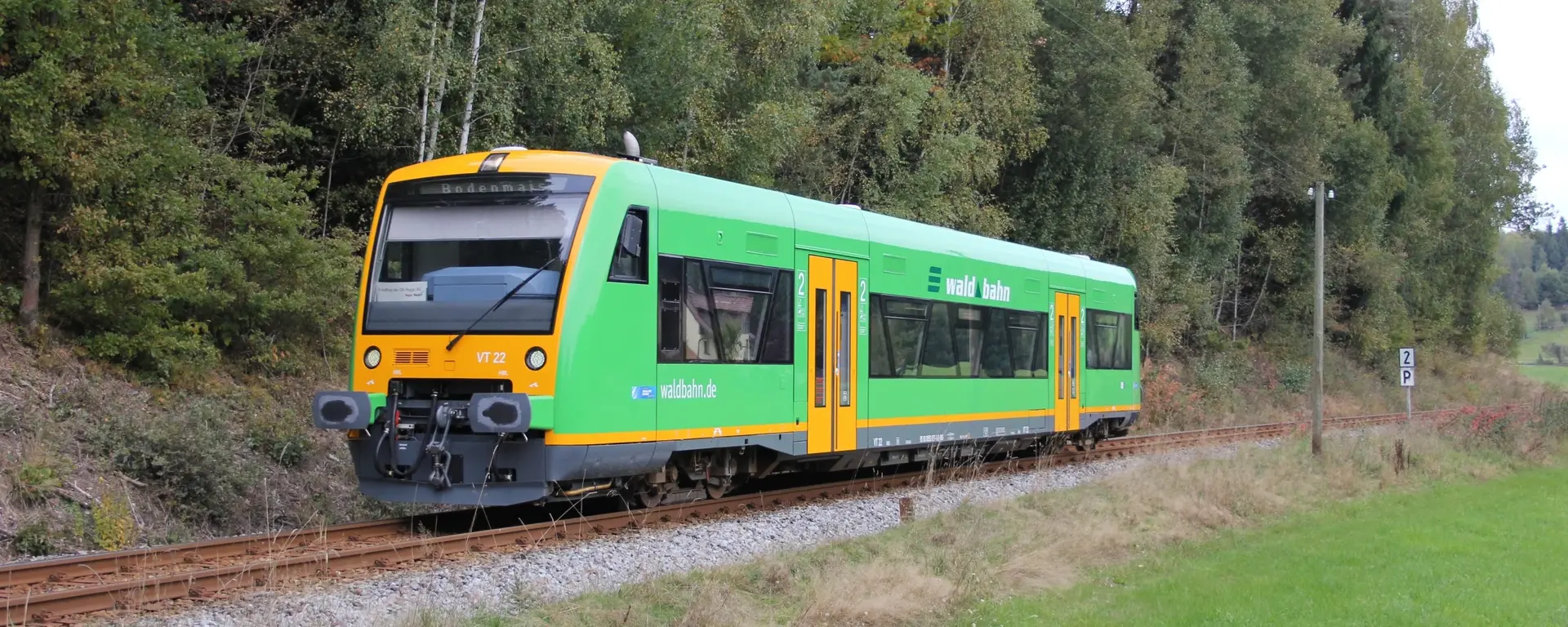 mit der Waldbahn unterwegs durch den Bayerischen Wald 