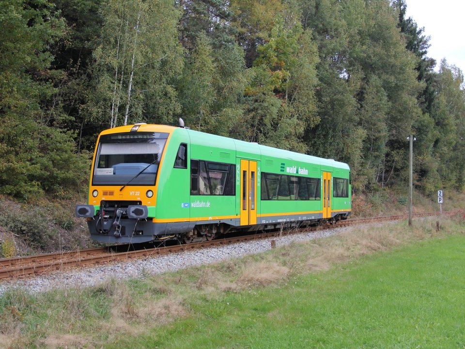 mit der Waldbahn unterwegs durch den Bayerischen Wald 